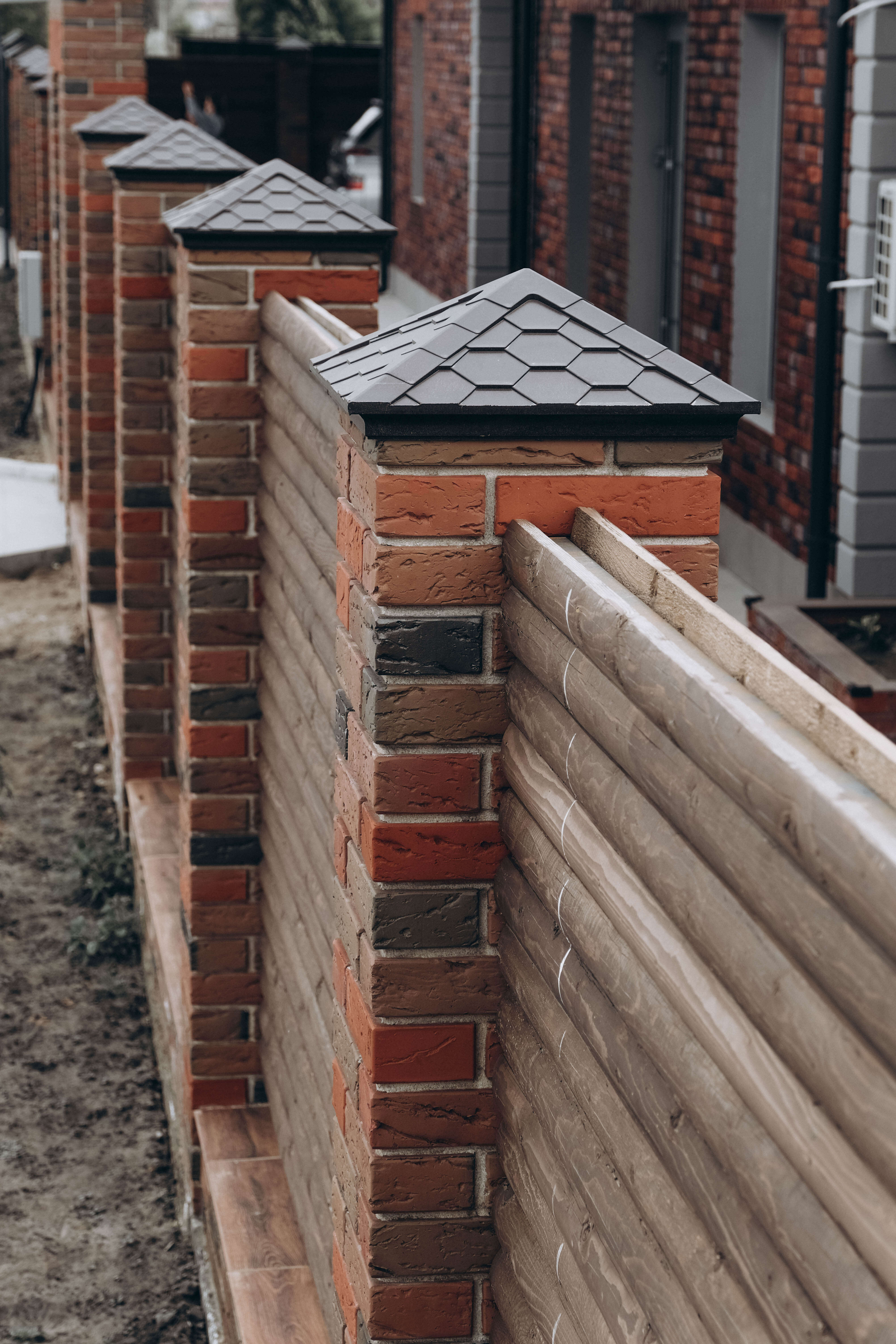 Колпак Zking Эверест Коричневый на столб 1.5х1.5 кирпича (390х390мм) в Уссурийске фото